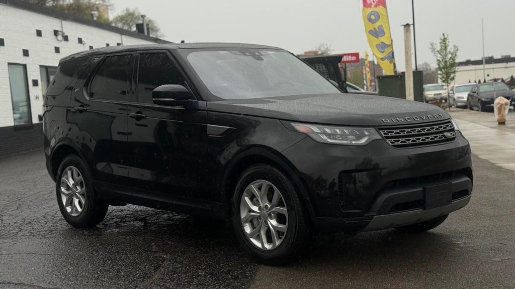 Land Rover Discovery SE 2019