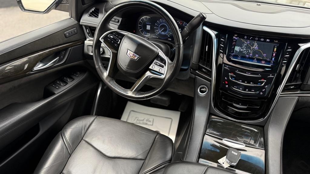 Cadillac Escalade ESV Platinum 4WD 2018