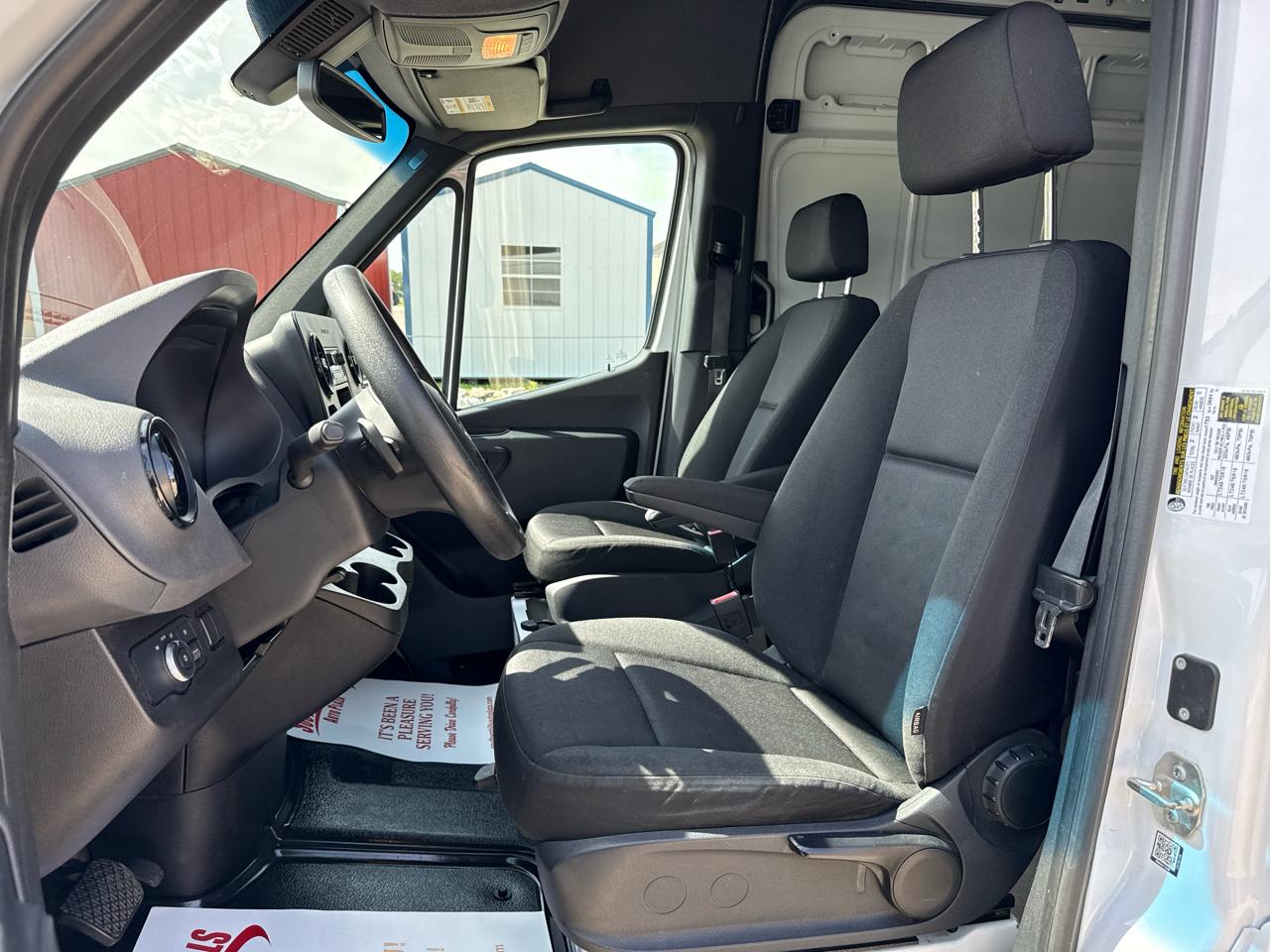 Mercedes-Benz Sprinter Cargo Van High Roof Cargo 4cyl 170WB 2022