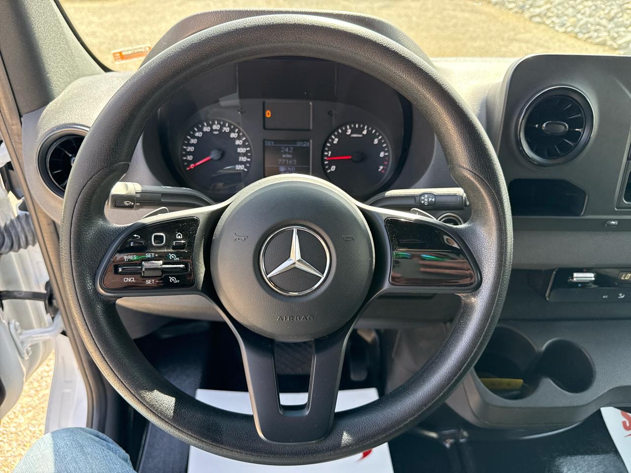 Mercedes-Benz Sprinter Cargo Van High Roof Cargo 4cyl 170WB 2022