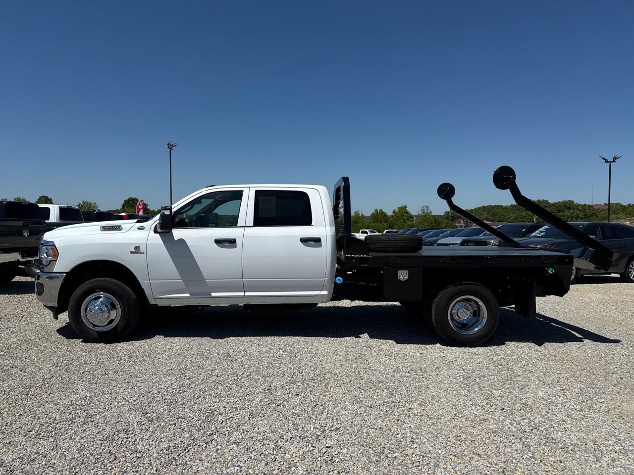 RAM 3500 Cab/Chassis Tradesman Crew Cab 4WD 172.4 2024