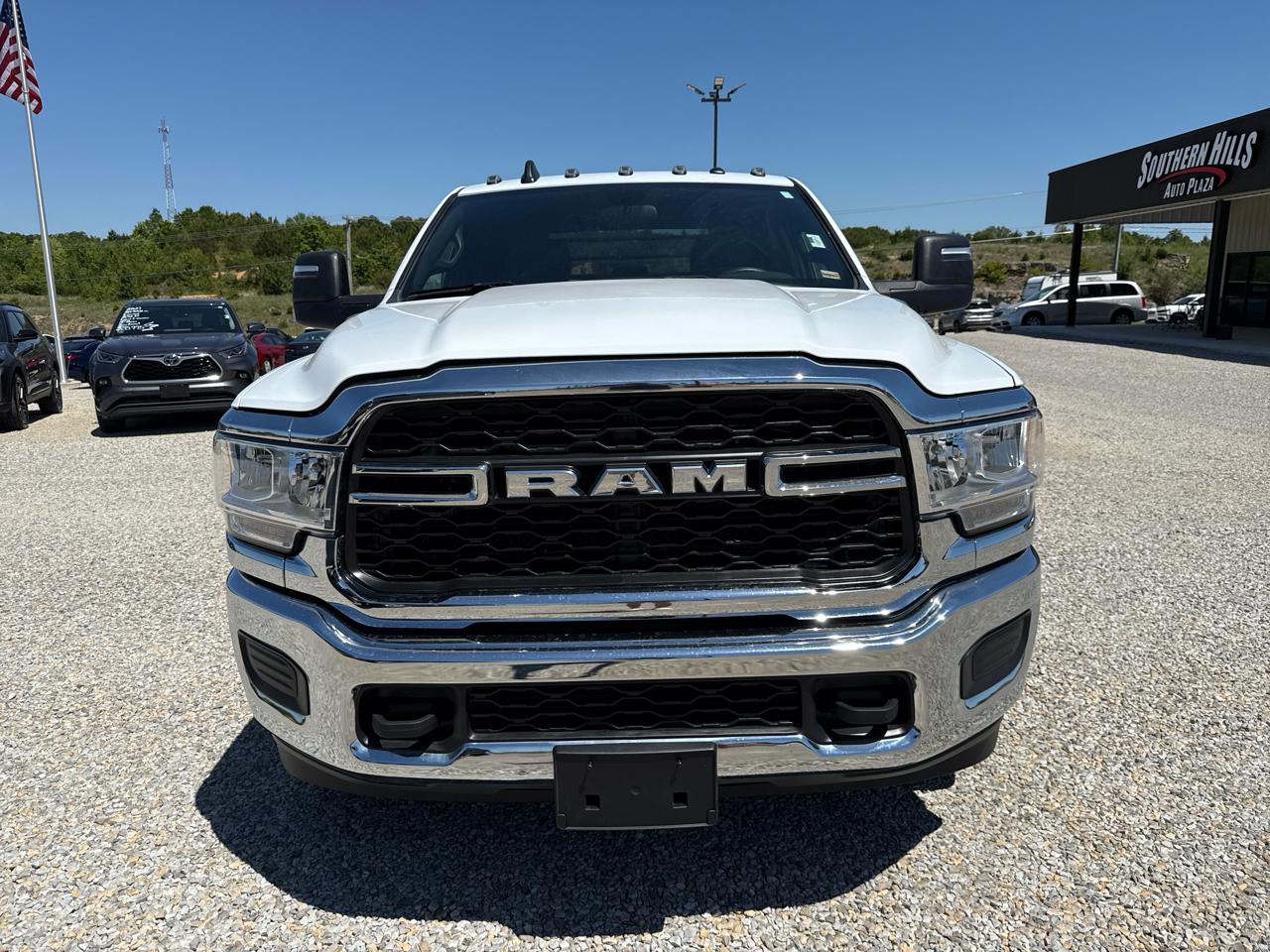 RAM 3500 Cab/Chassis Tradesman Crew Cab 4WD 172.4 2024