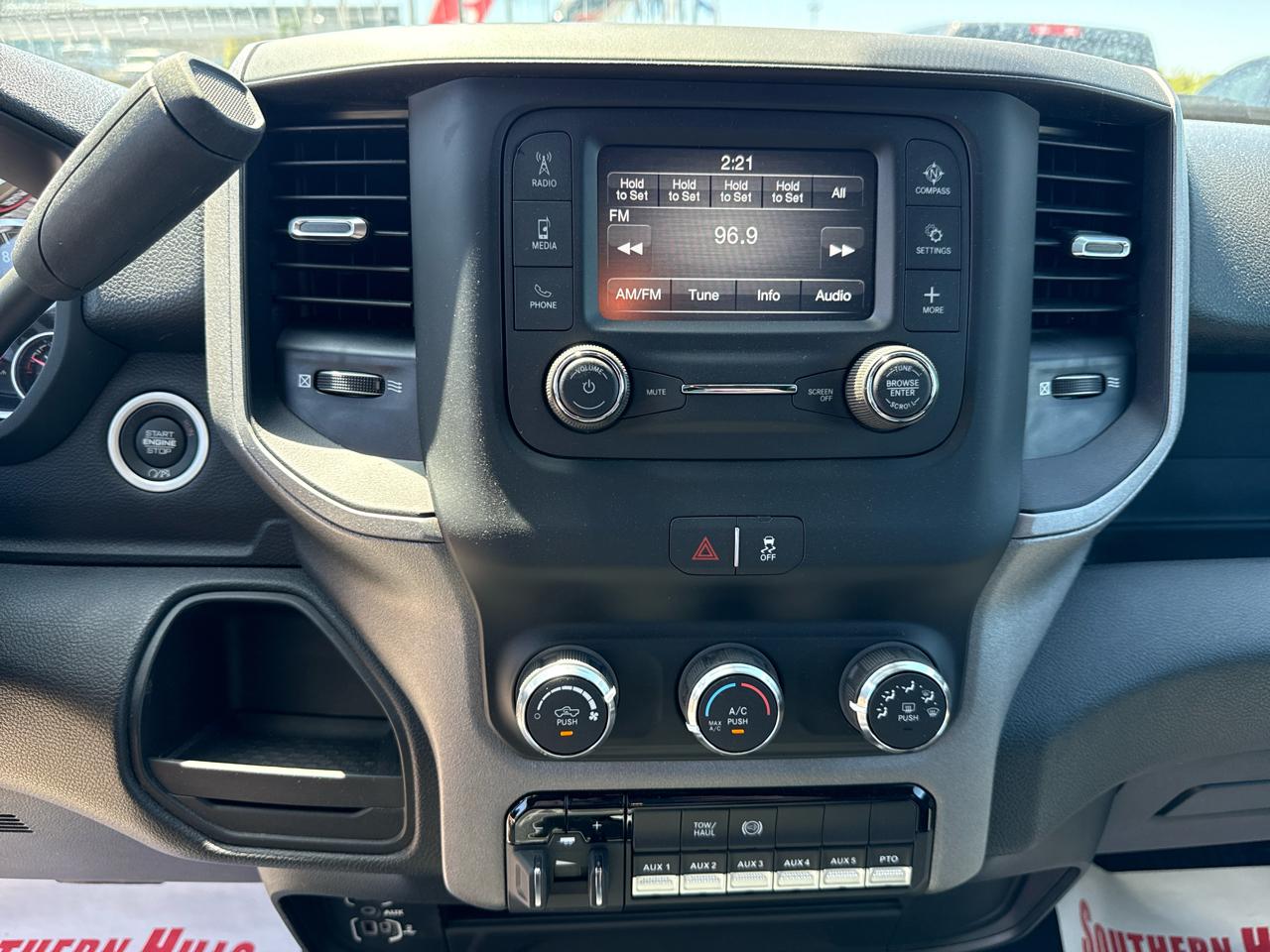 RAM 3500 Cab/Chassis Tradesman Crew Cab 4WD 172.4 2024