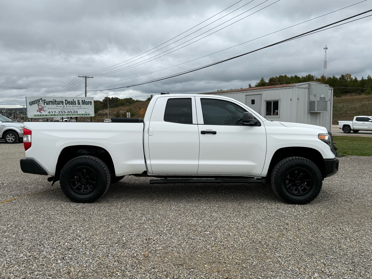 Toyota Tundra SR DblCab 4WD 5.7L V8 2021 Toyota Tundra SR DblCab 4WD 5.7L V8 2021