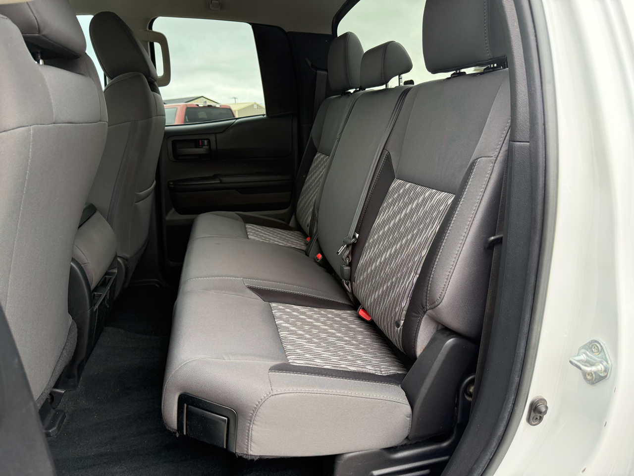 Toyota Tundra SR DblCab 4WD 5.7L V8 2021 Toyota Tundra SR DblCab 4WD 5.7L V8 2021