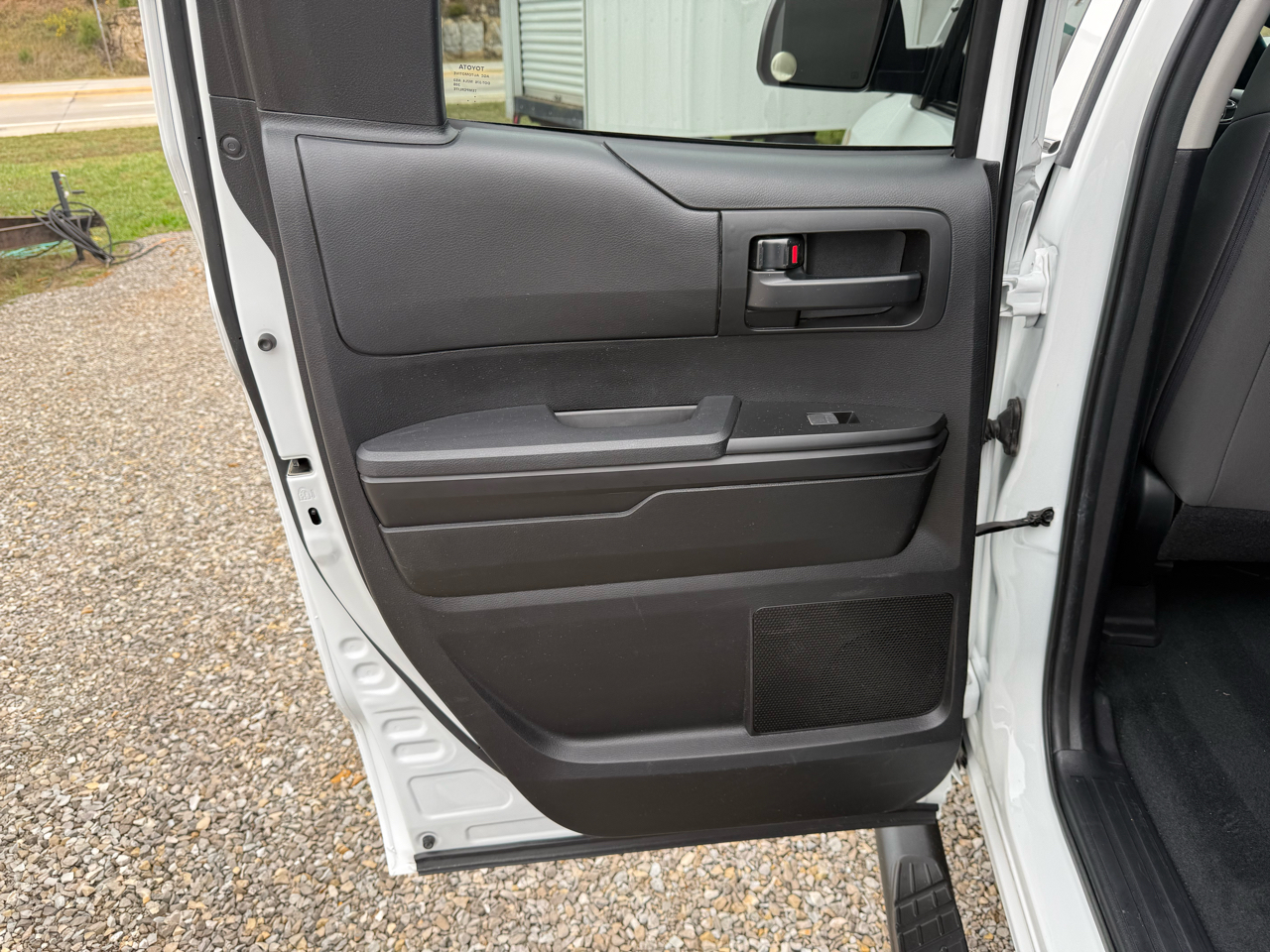 Toyota Tundra SR DblCab 4WD 5.7L V8 2021 Toyota Tundra SR DblCab 4WD 5.7L V8 2021