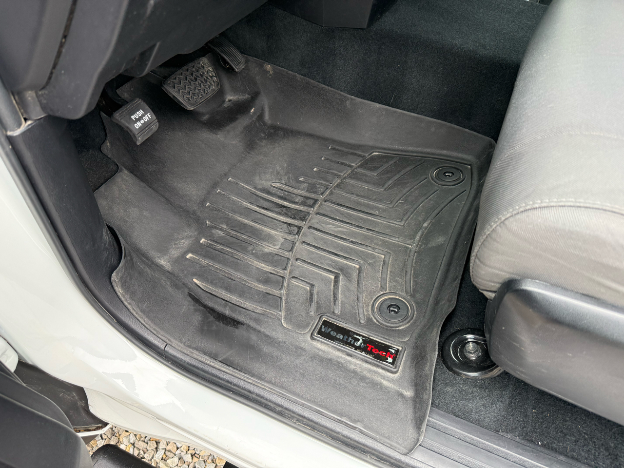 Toyota Tundra SR DblCab 4WD 5.7L V8 2021 Toyota Tundra SR DblCab 4WD 5.7L V8 2021