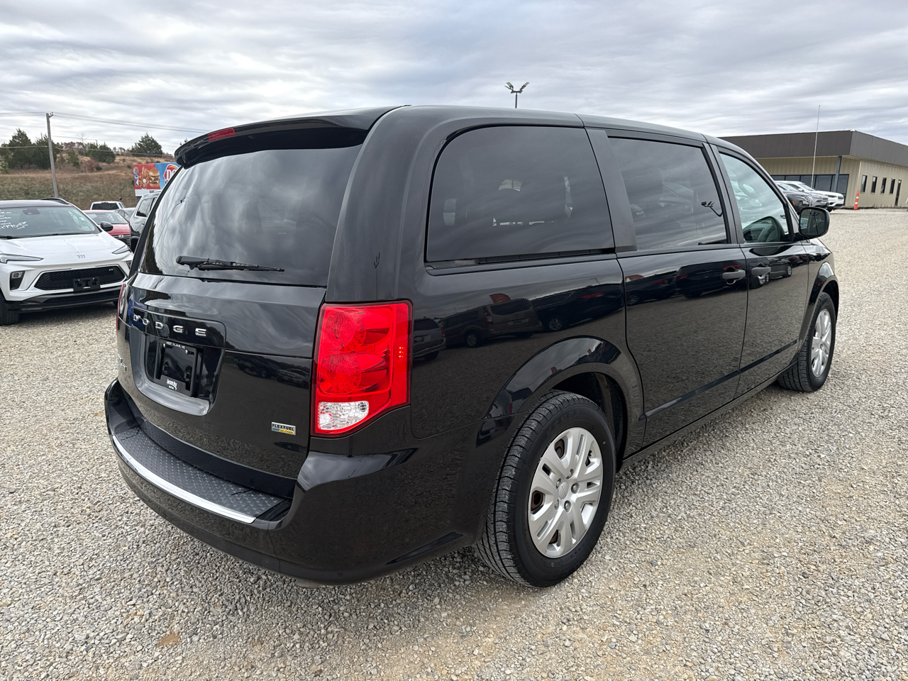 2019 Dodge Grand Caravan SE photo 4