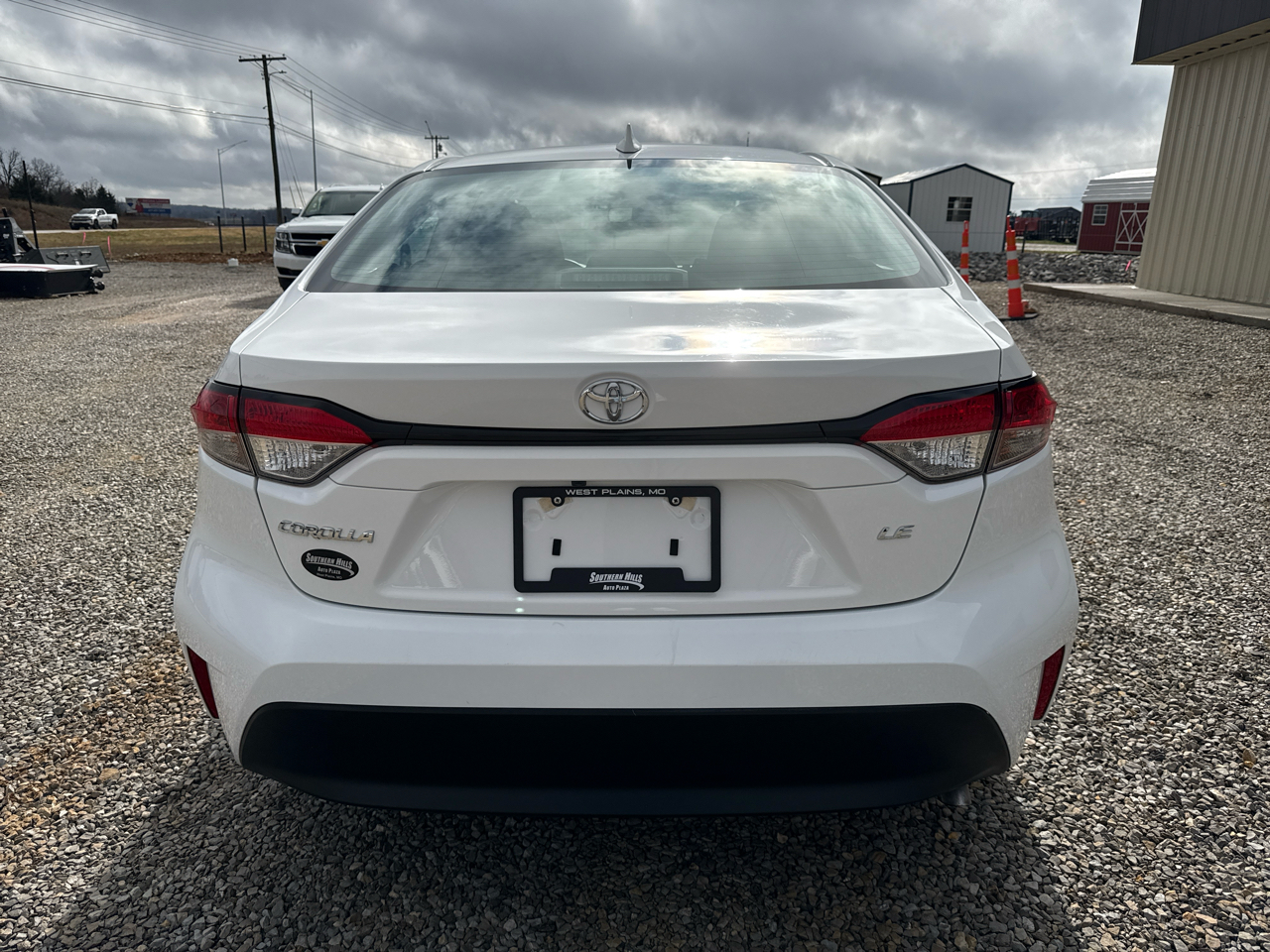 2023 Toyota Corolla LE photo 4