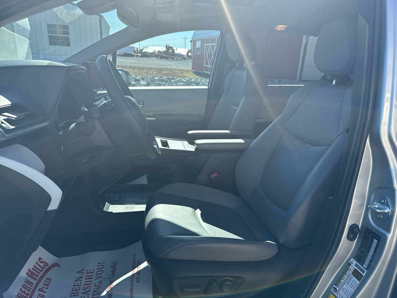 Toyota Sienna Hyb Autono-MaaS 5D Wagon 2025