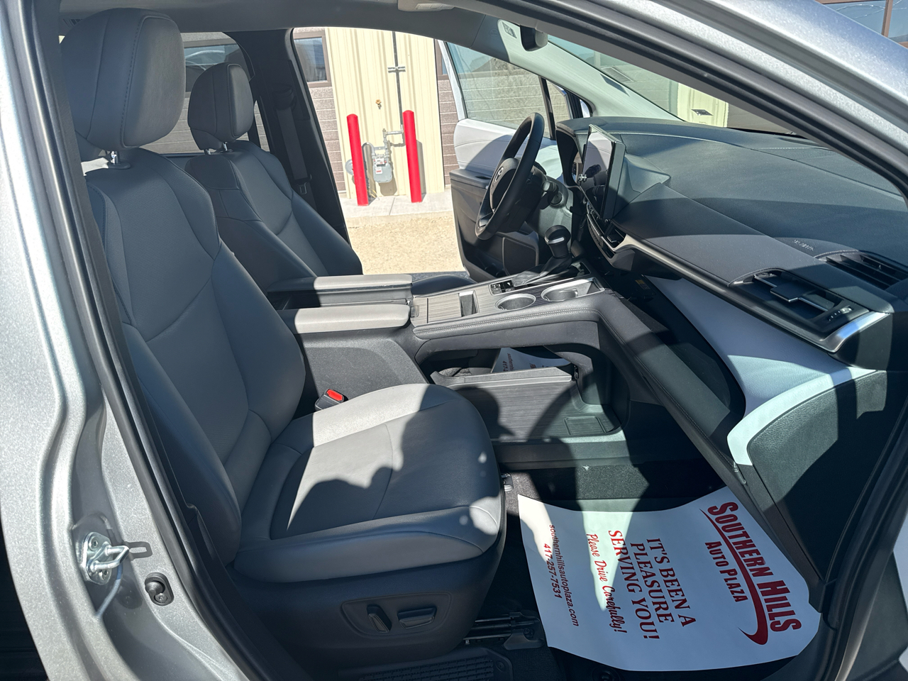 Toyota Sienna Hyb Autono-MaaS 5D Wagon 2025