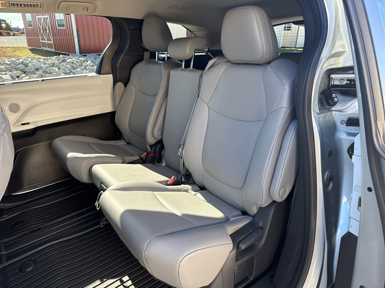 Toyota Sienna Hyb Autono-MaaS 5D Wagon 2025