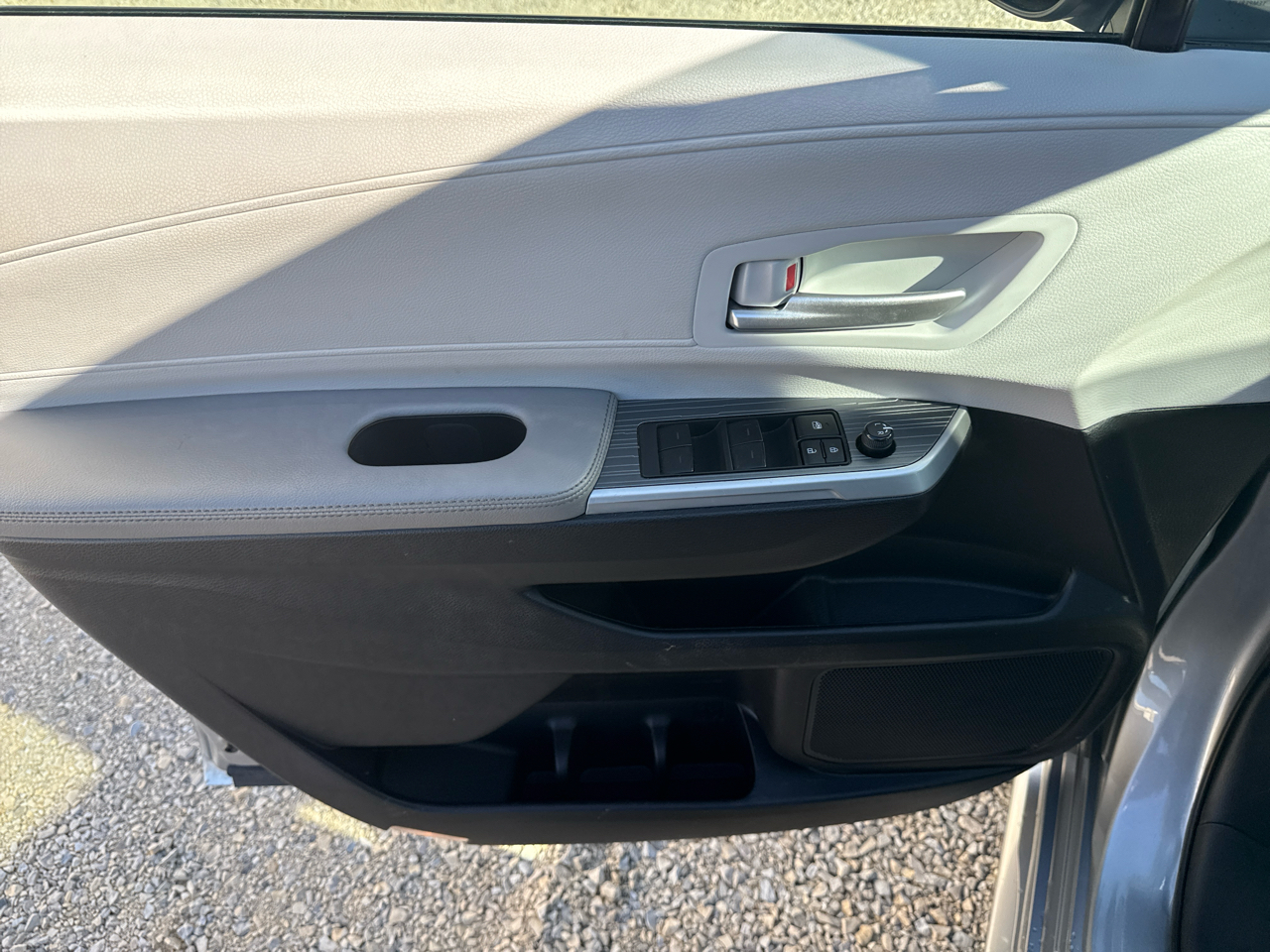 Toyota Sienna Hyb Autono-MaaS 5D Wagon 2025