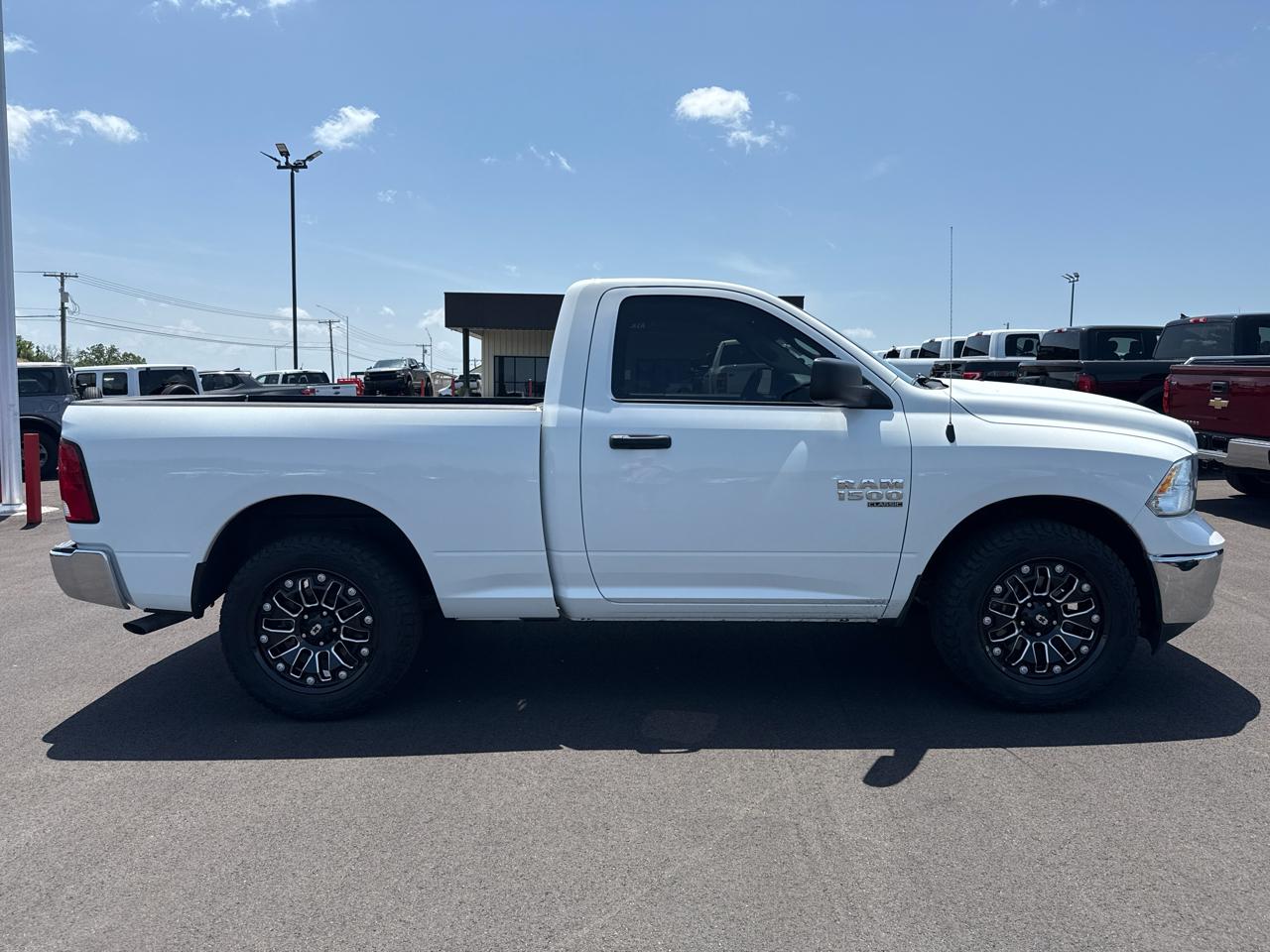 RAM 1500 DS Tradesman Reg Cab 4WD SWB 2022