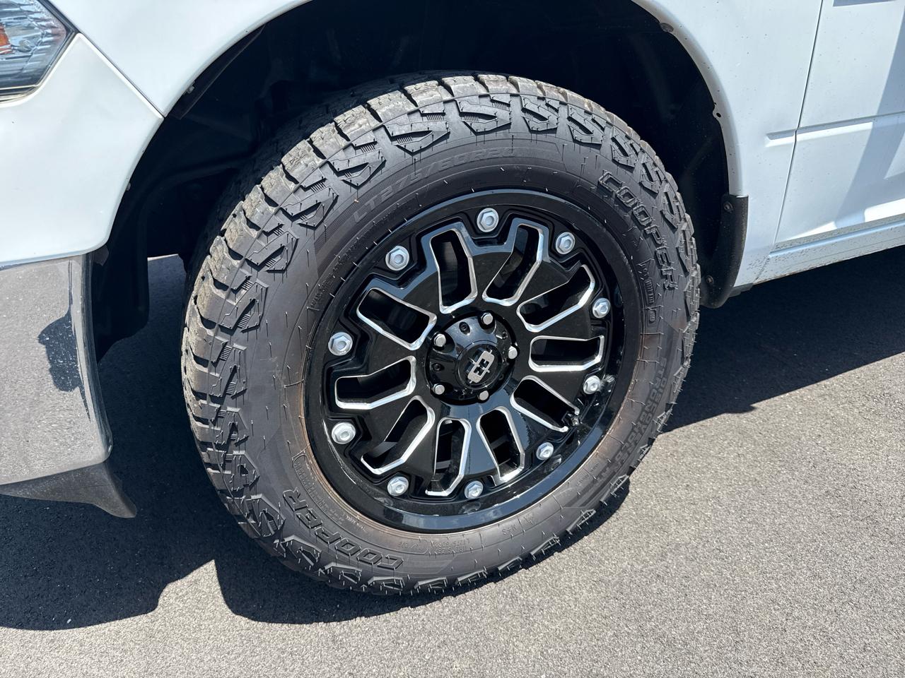 RAM 1500 DS Tradesman Reg Cab 4WD SWB 2022