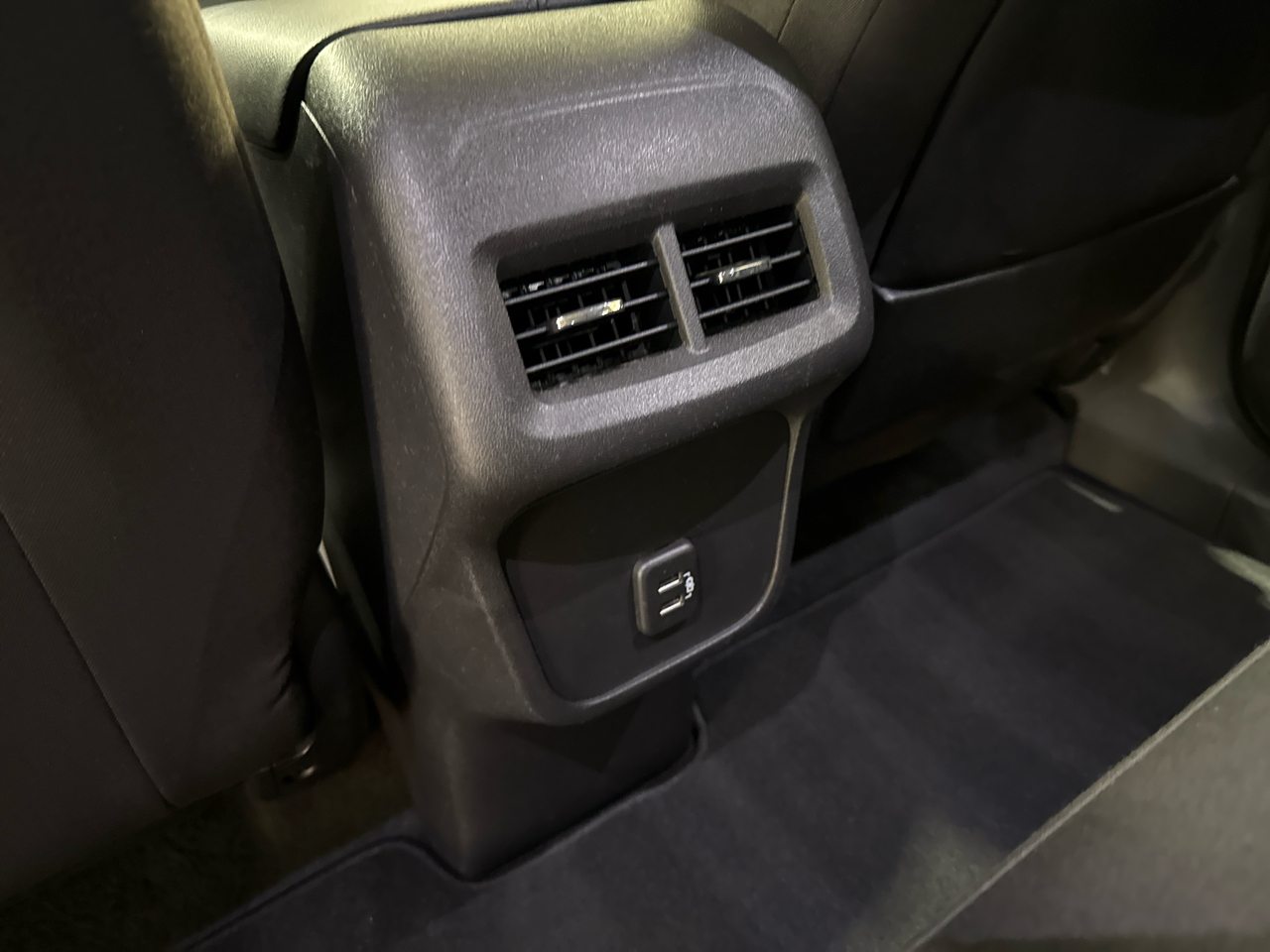 GMC Terrain SLE 4D SUV AWD 2024