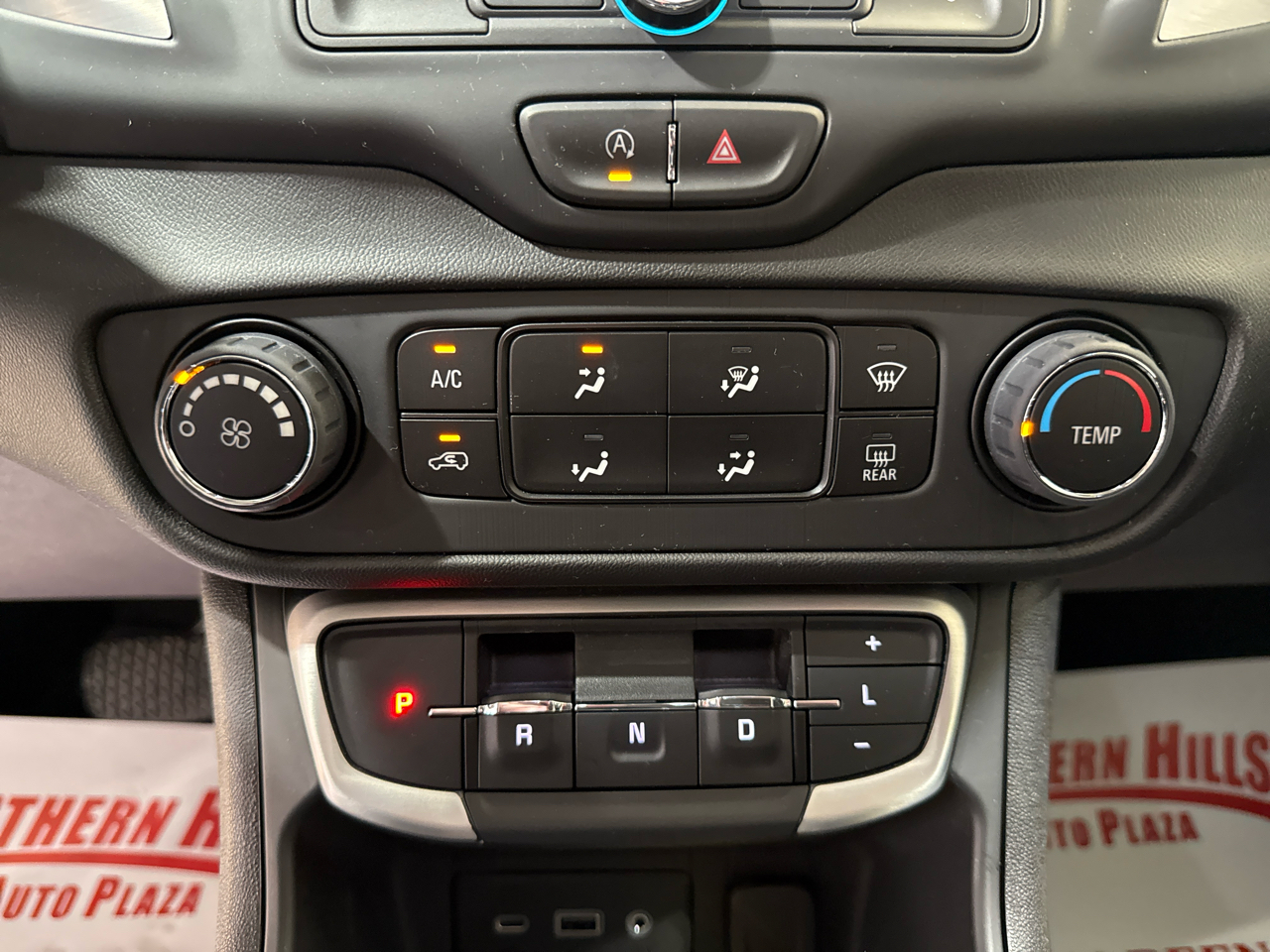 GMC Terrain SLE 4D SUV AWD 2024