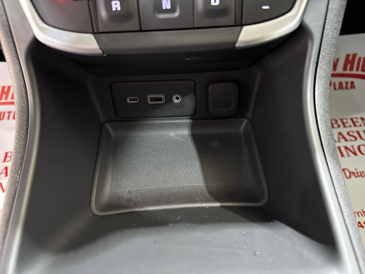 GMC Terrain SLE 4D SUV AWD 2024