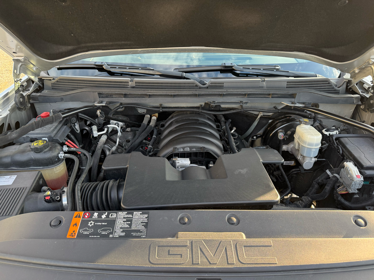 GMC Sierra 1500 SLT Crew Cab 4WD SWB 2018