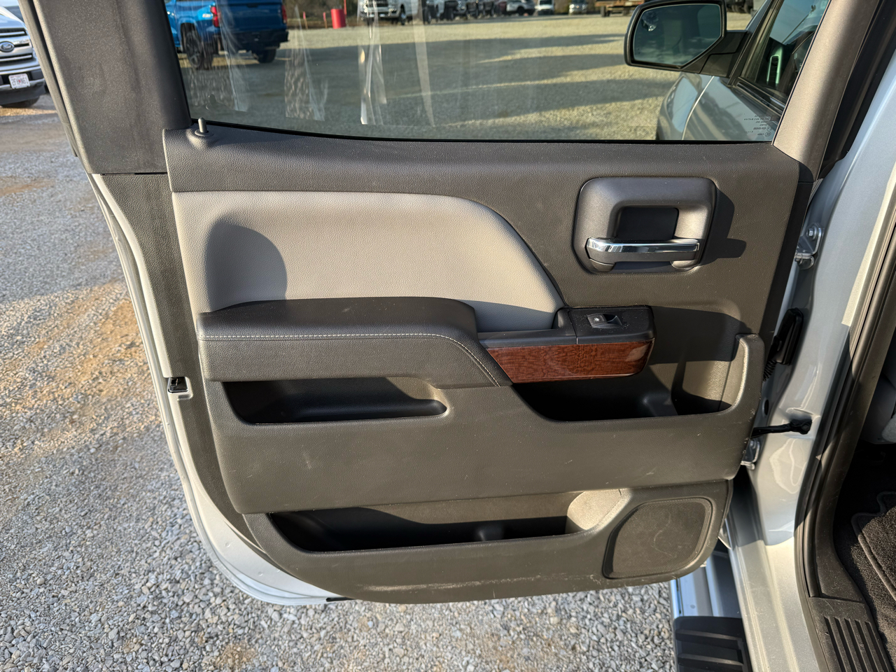 GMC Sierra 1500 SLT Crew Cab 4WD SWB 2018