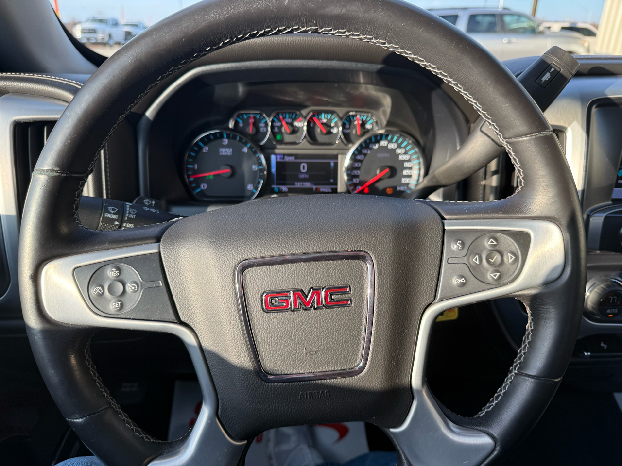 GMC Sierra 1500 SLT Crew Cab 4WD SWB 2018