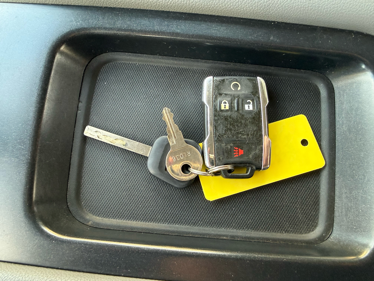 GMC Sierra 1500 SLT Crew Cab 4WD SWB 2018