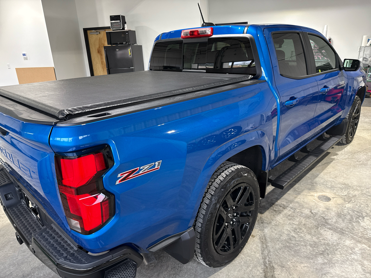 Chevrolet Colorado Z71 Crew Cab 4WD SWB 2024