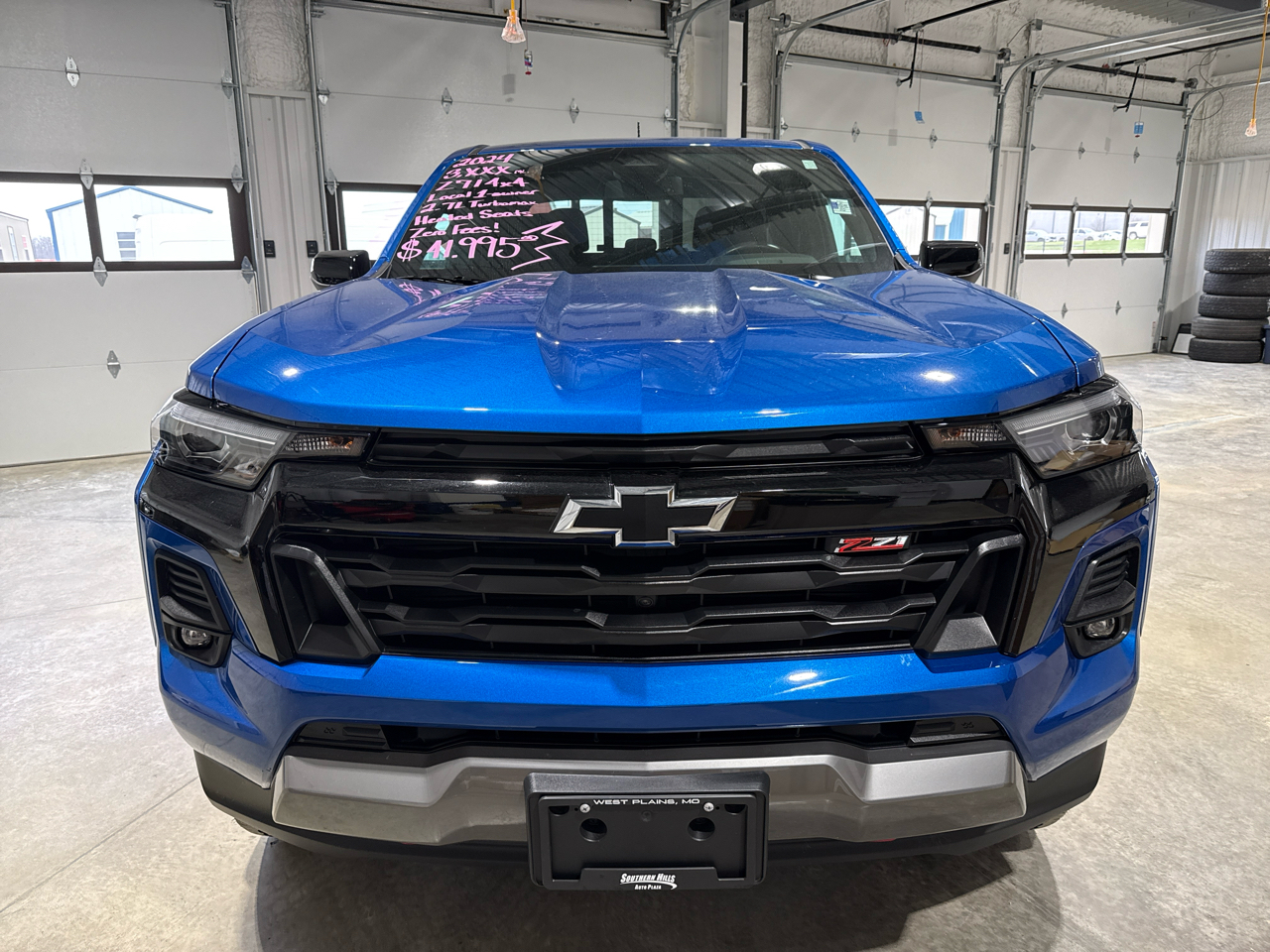 Chevrolet Colorado Z71 Crew Cab 4WD SWB 2024