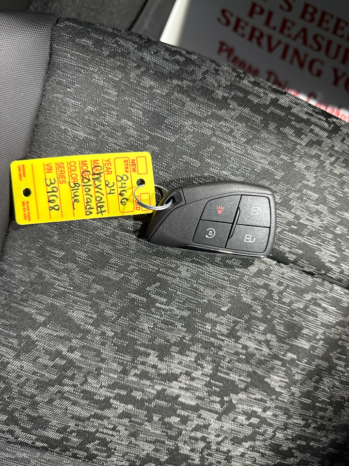 Chevrolet Colorado Z71 Crew Cab 4WD SWB 2024