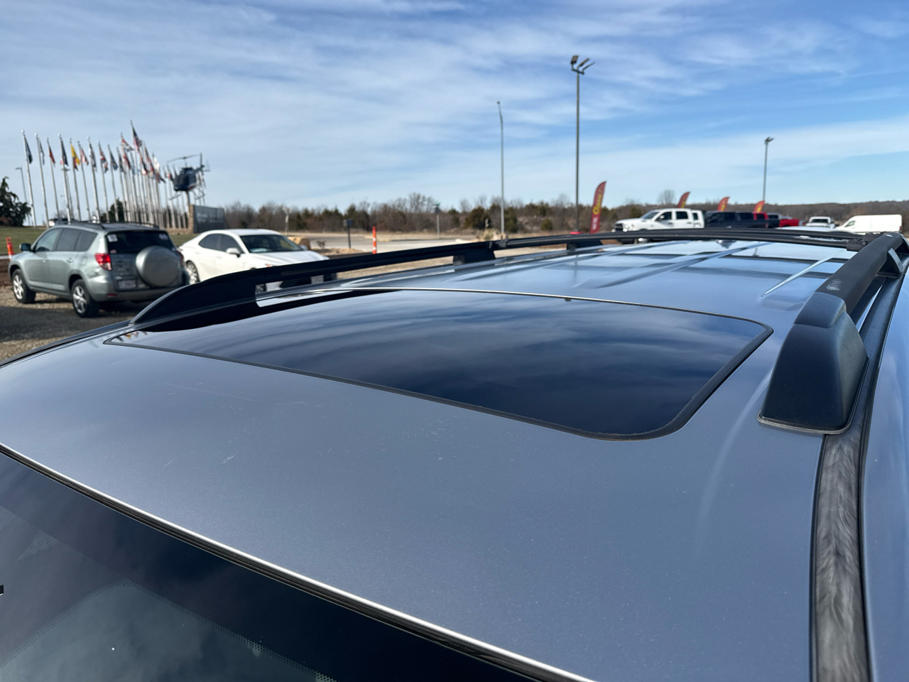 Toyota Sequoia Platinum 4D SUV 4X4 2012