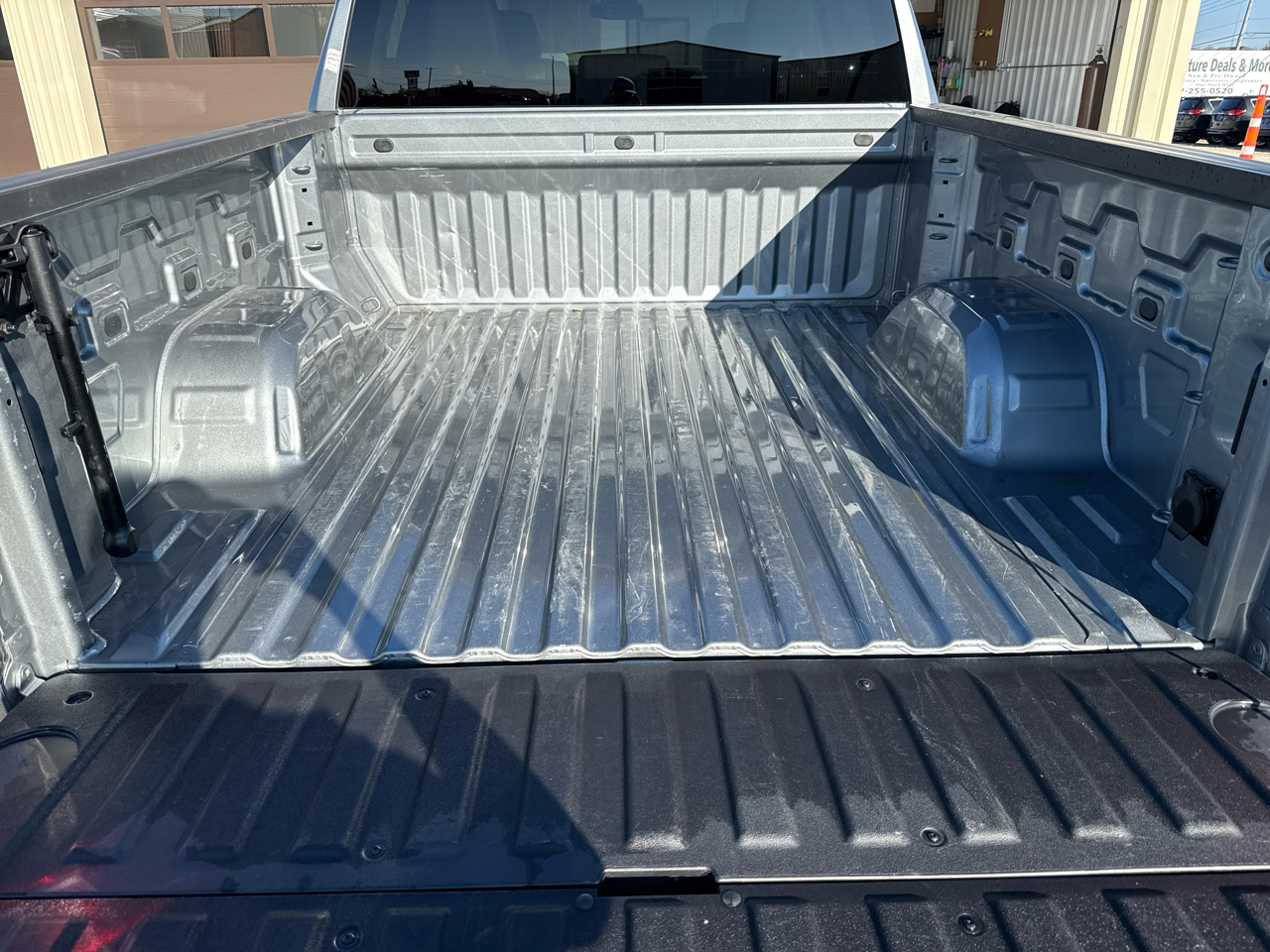 GMC Sierra 1500 SLT Crew Cab 4WD SWB 2025