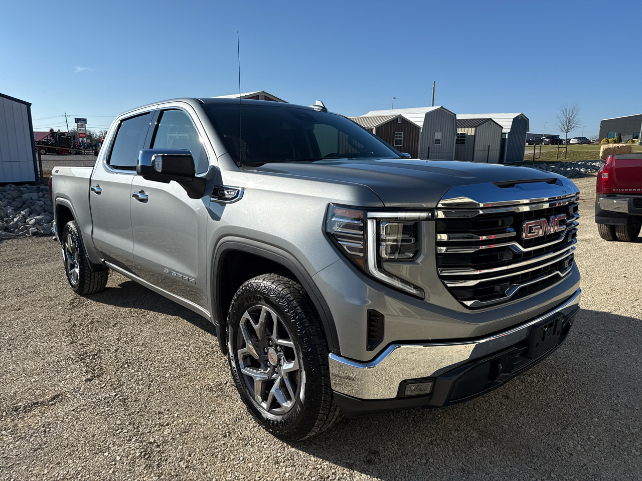 GMC Sierra 1500 SLT Crew Cab 4WD SWB 2025