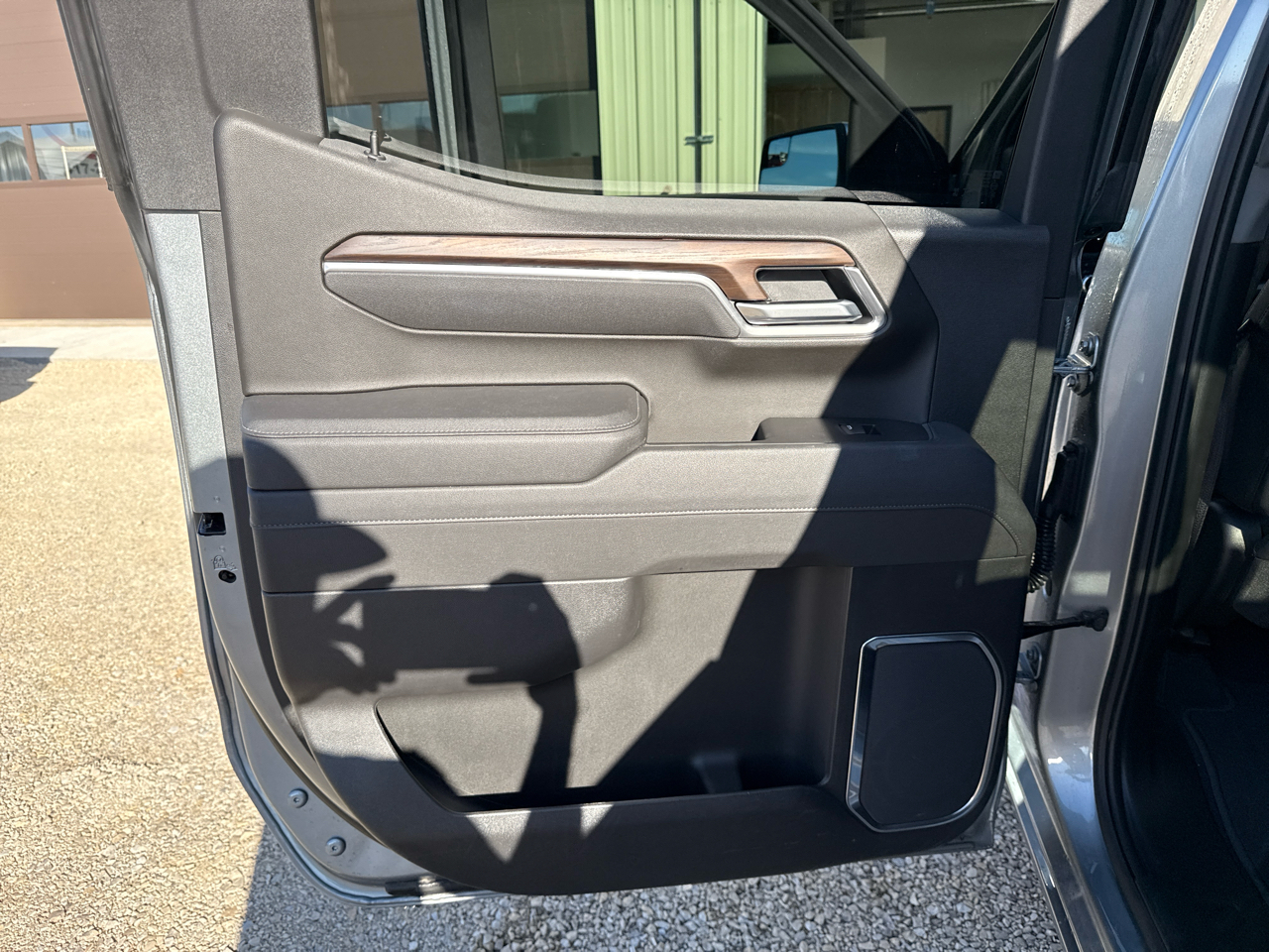 GMC Sierra 1500 SLT Crew Cab 4WD SWB 2025