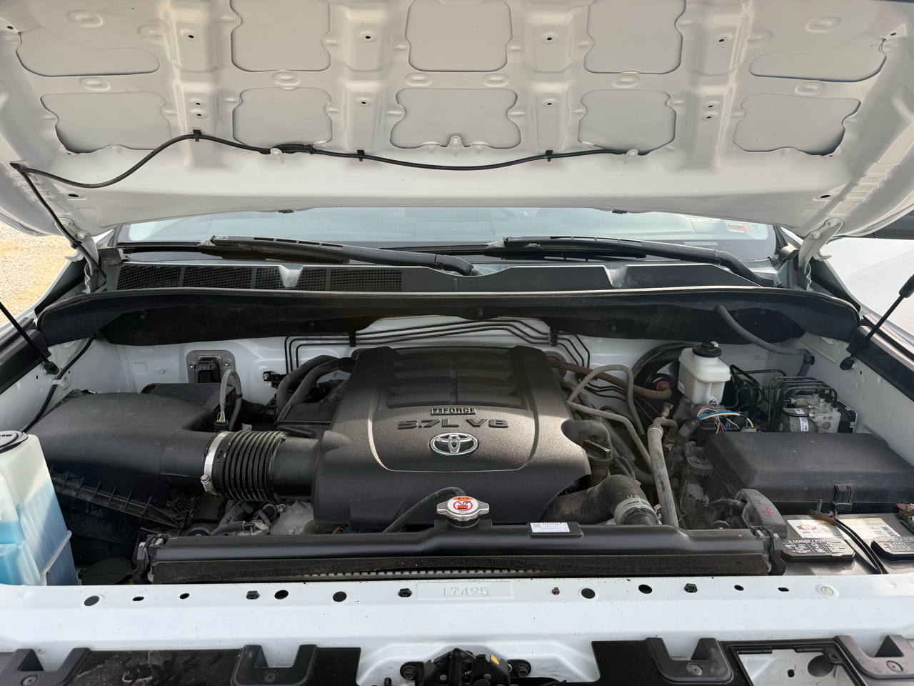 Toyota Tundra SR DblCab 4WD 5.7L V8 2020