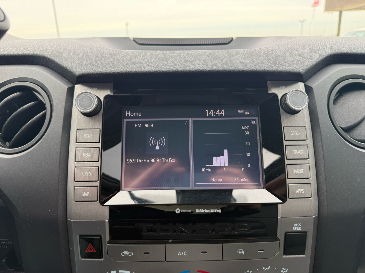 Toyota Tundra SR DblCab 4WD 5.7L V8 2020