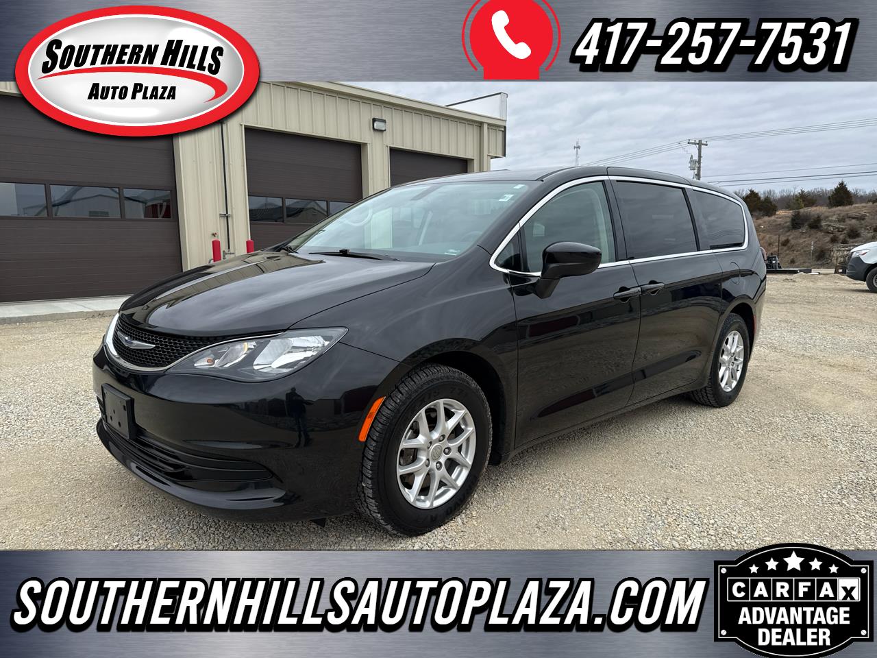 2020 Chrysler Voyager LX