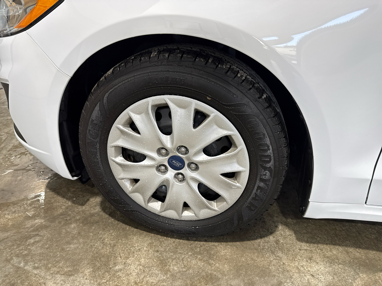 Ford Fusion S 4D Sedan 2019