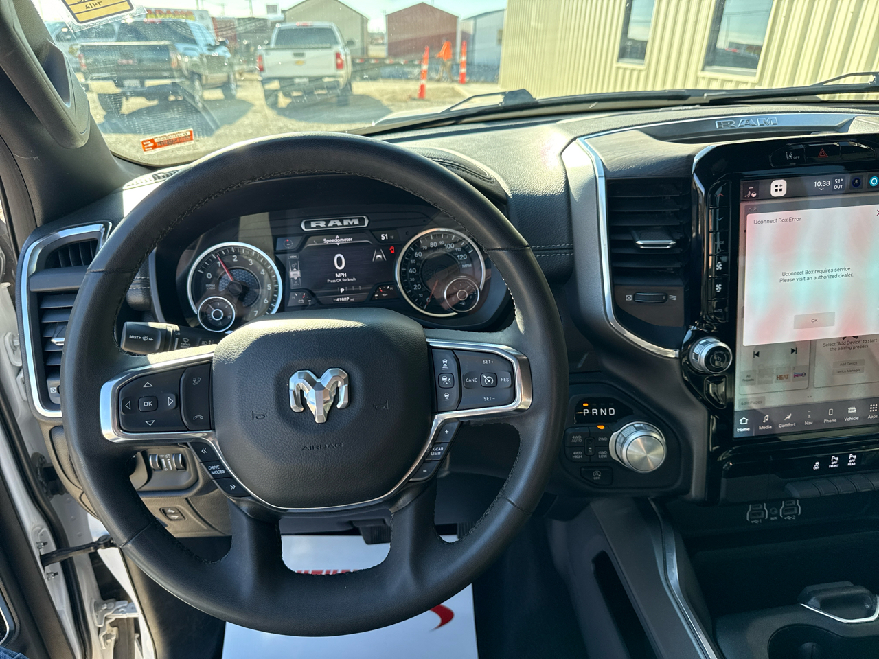 RAM 1500 Laramie Crew Cab 4WD SWB 2025