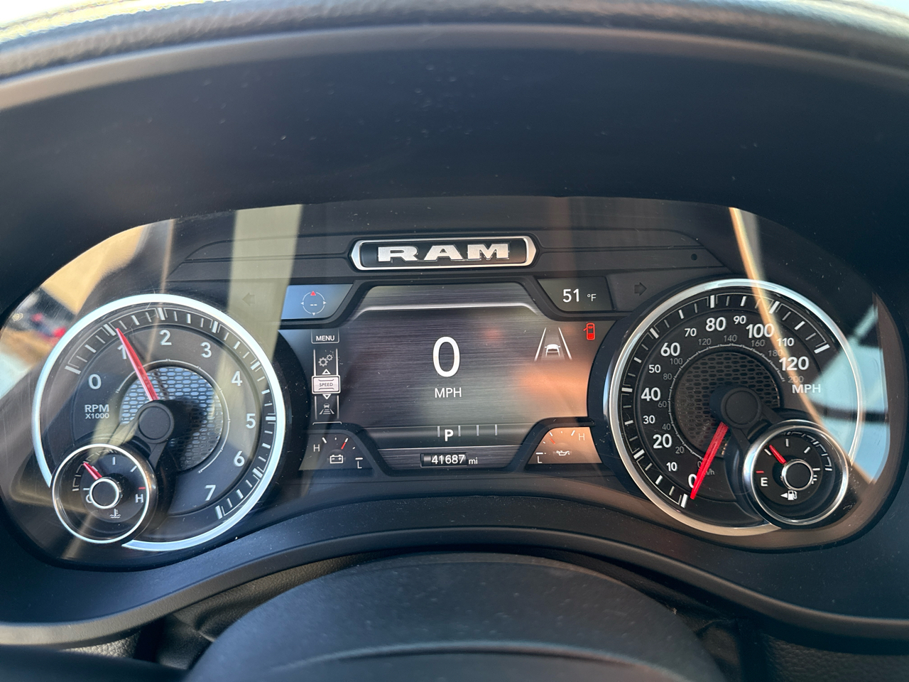 RAM 1500 Laramie Crew Cab 4WD SWB 2025