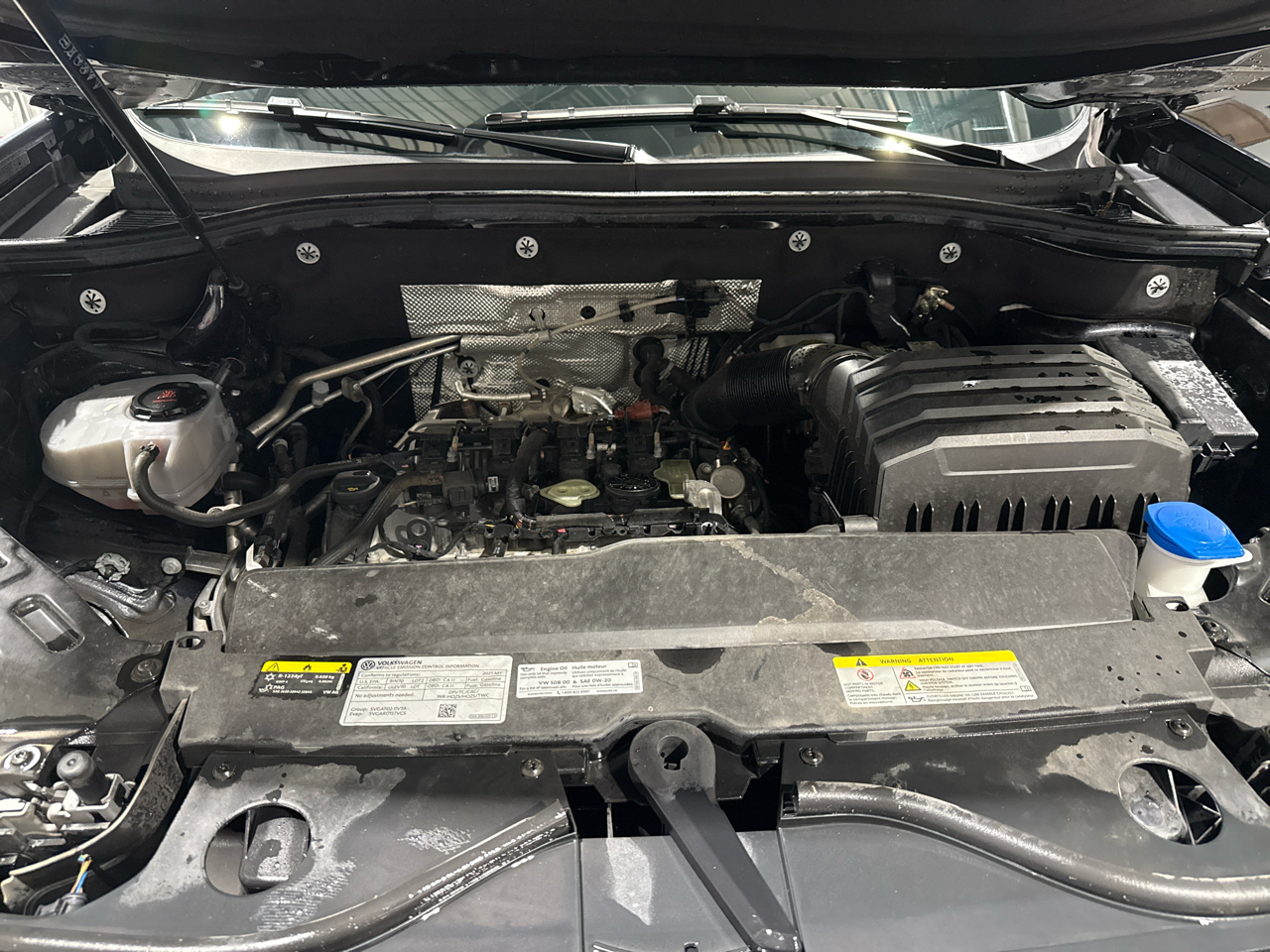 Volkswagen Atlas SE w/ Tech 4D SUV 4Motion 2025