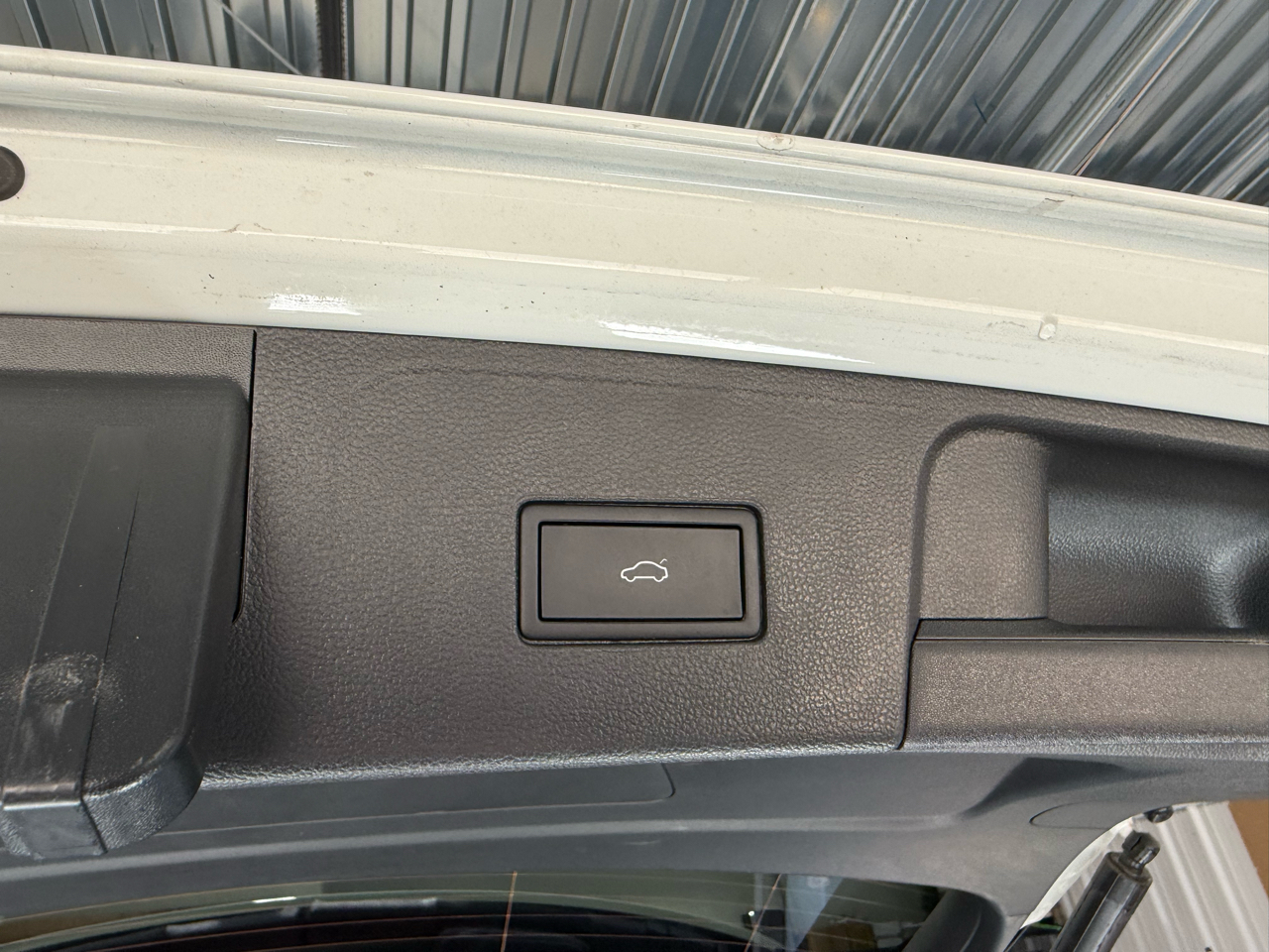 Volkswagen Atlas SE w/ Tech 4D SUV 4Motion 2025