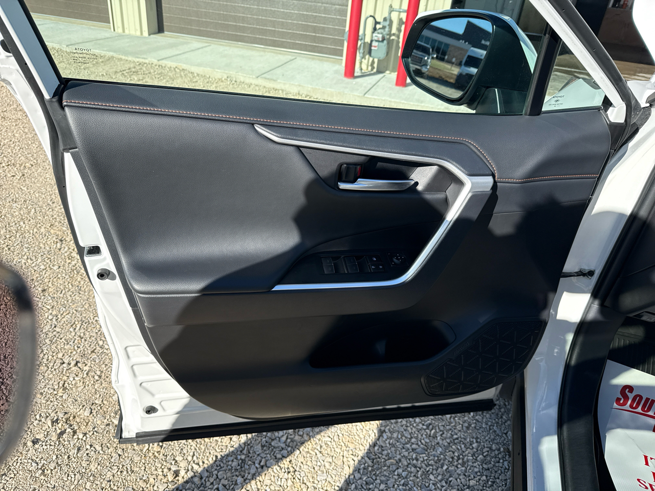 Toyota RAV4 Adventure 4D SUV AWD 2024