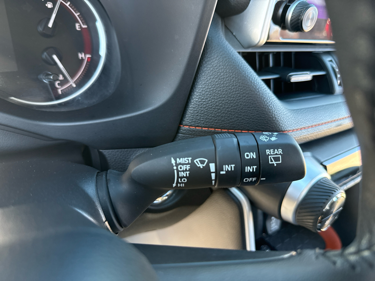 Toyota RAV4 Adventure 4D SUV AWD 2024