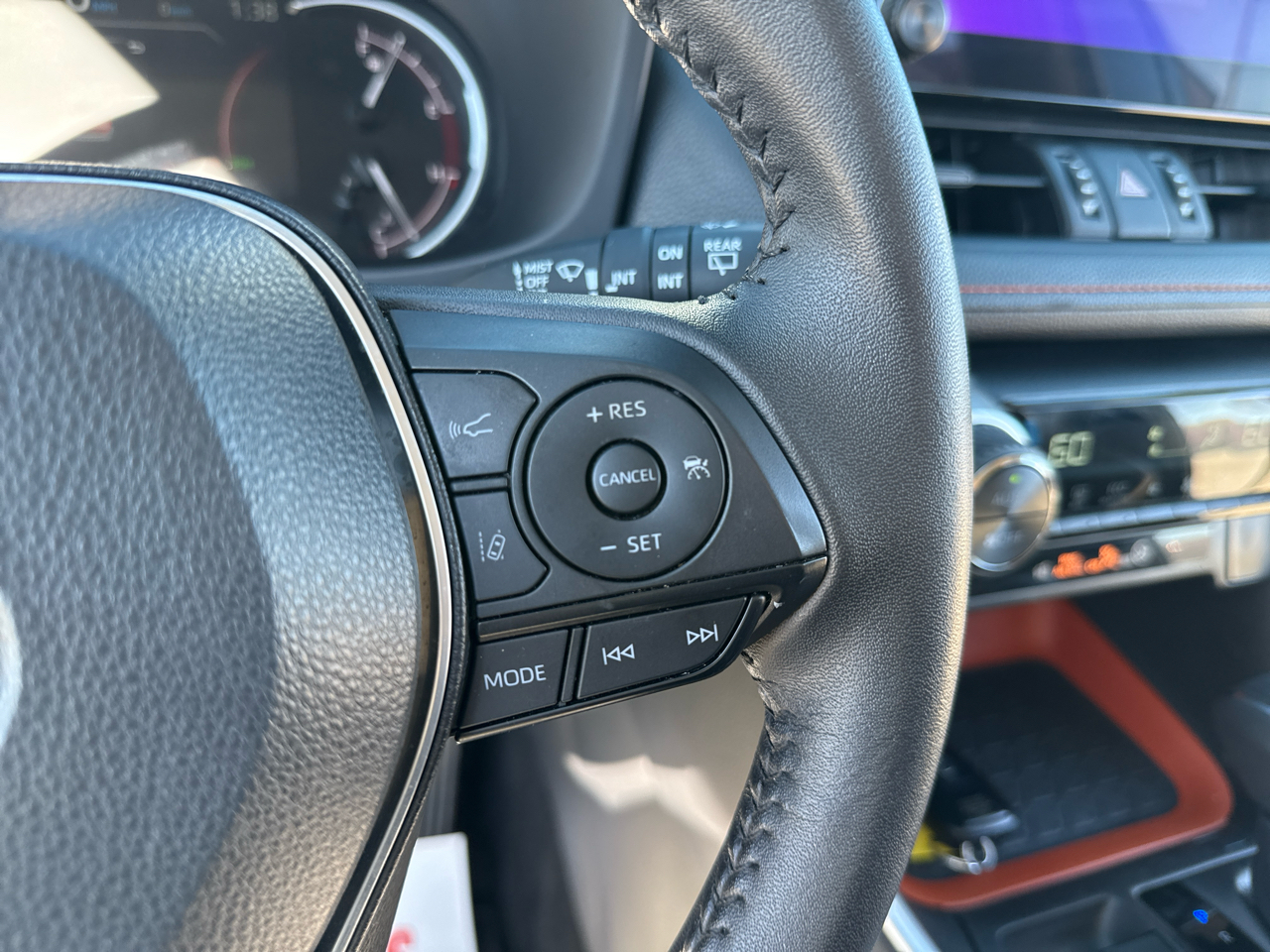 Toyota RAV4 Adventure 4D SUV AWD 2024