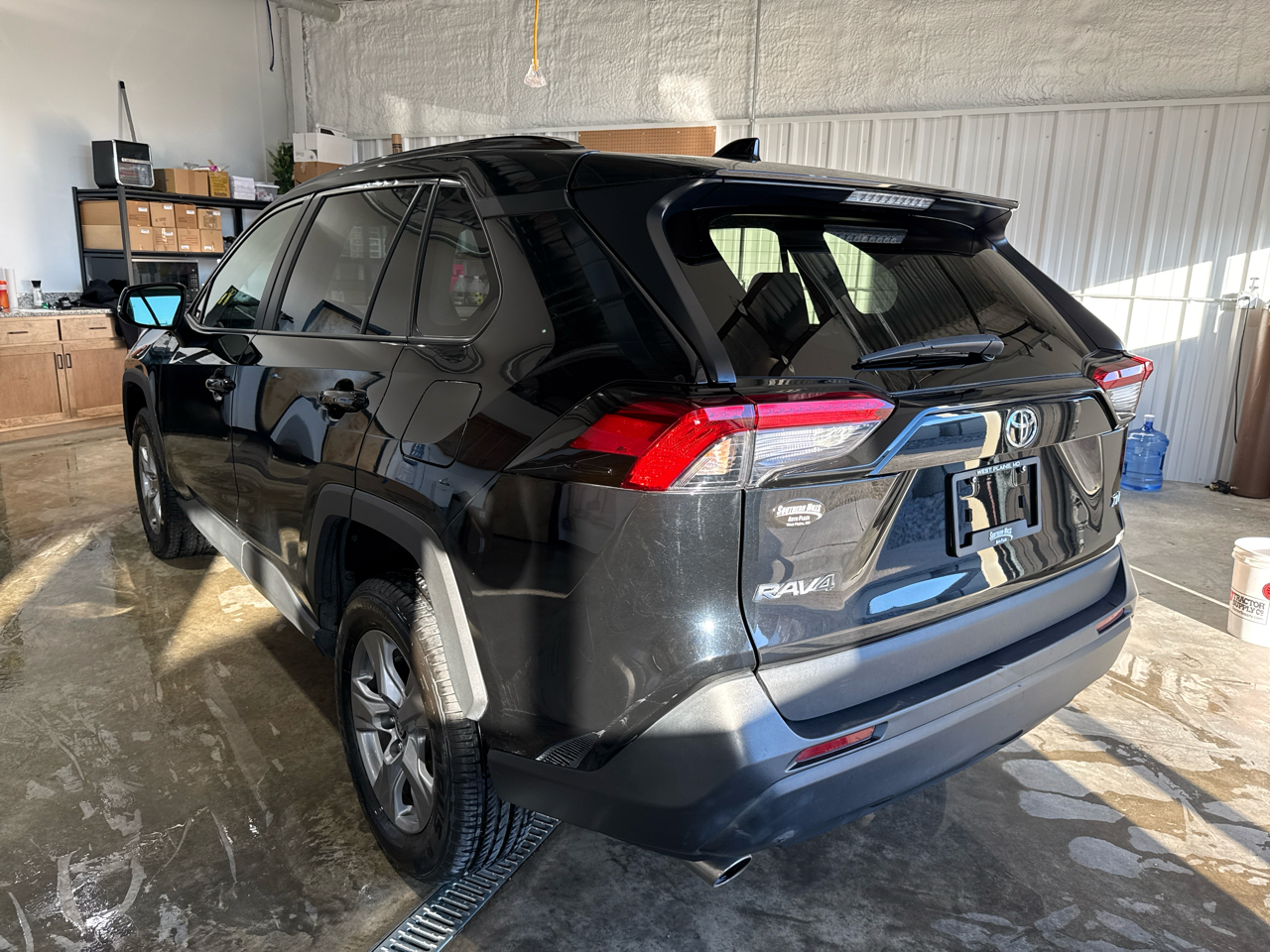 Toyota RAV4 XLE 4D SUV FWD 2024