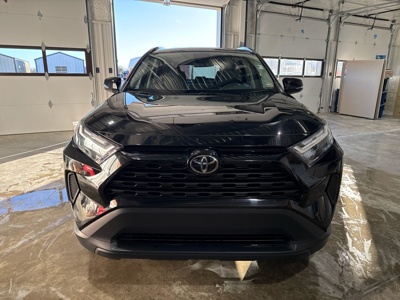 Toyota RAV4 XLE 4D SUV FWD 2024