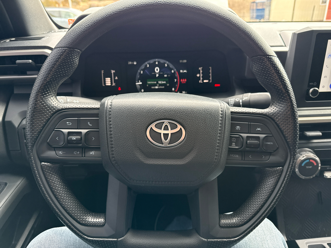 Toyota Tacoma SR Dbl Cab 4WD at 2025