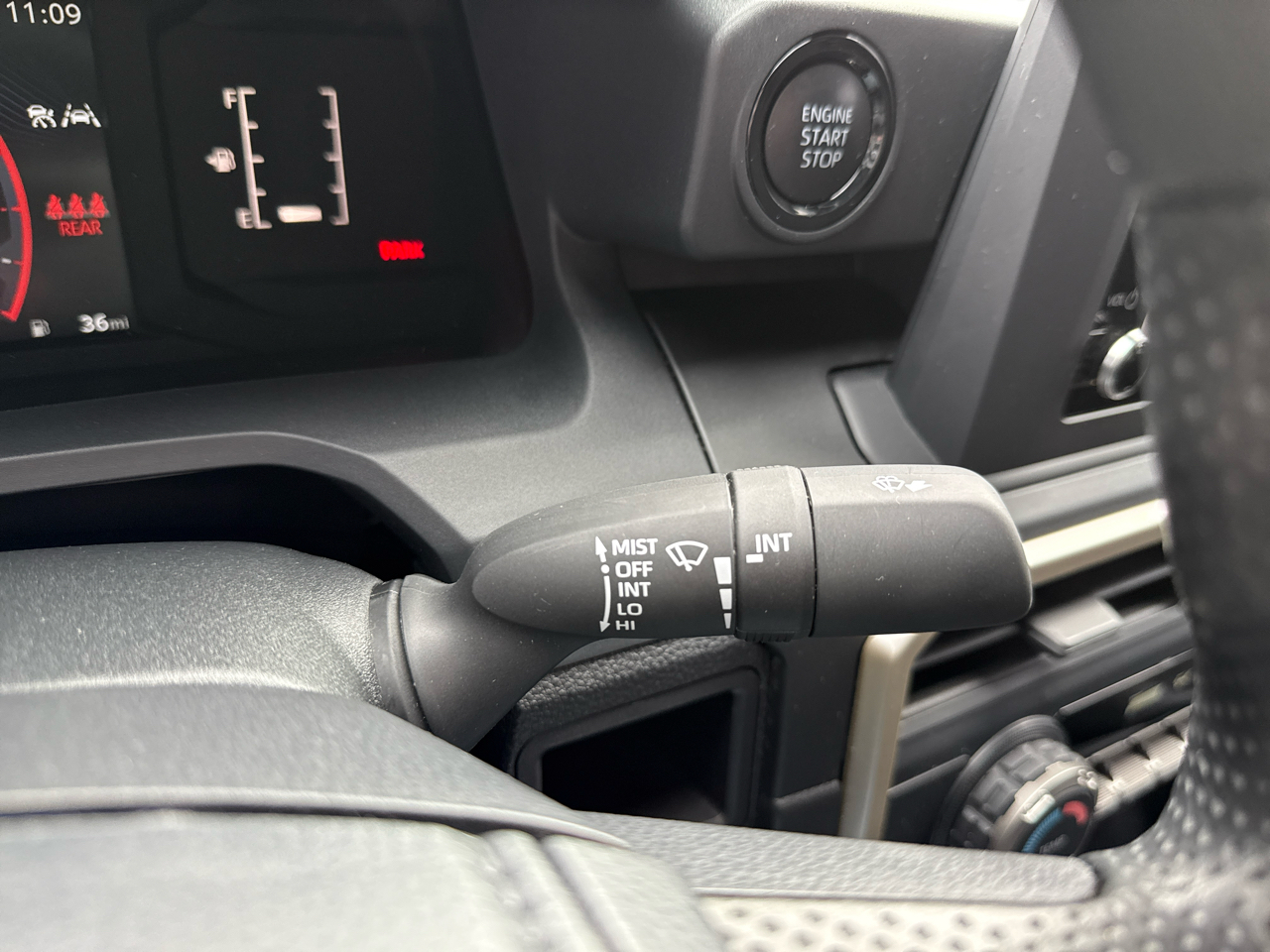 Toyota Tacoma SR Dbl Cab 4WD at 2025