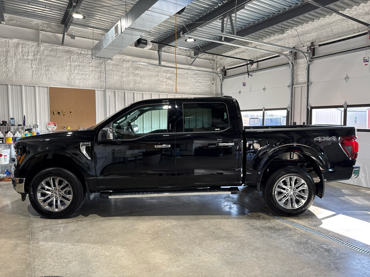 Ford F150 XLT Supercrew 4WD 145 2024