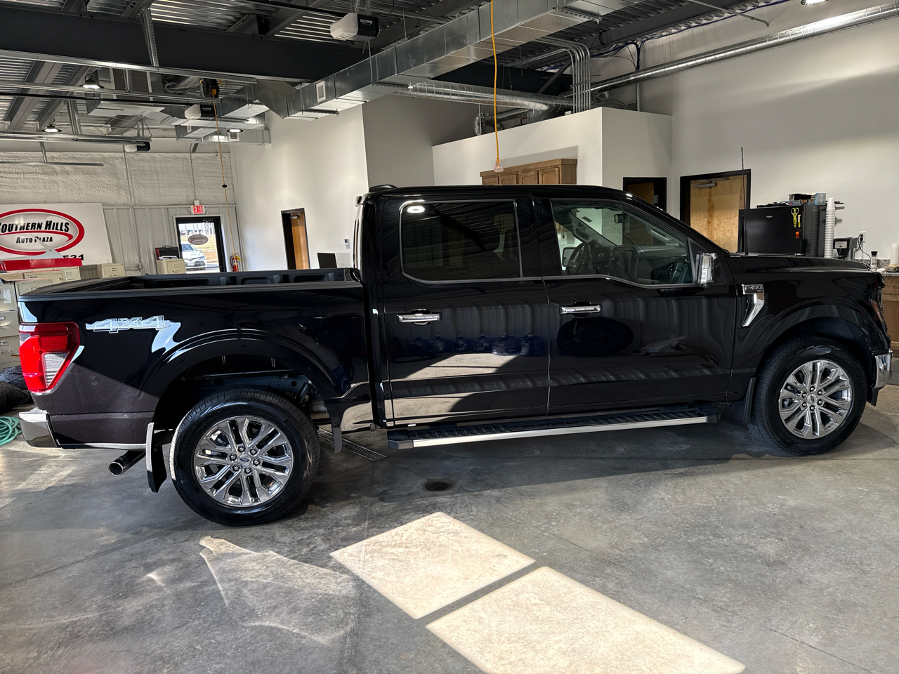 Ford F150 XLT Supercrew 4WD 145 2024